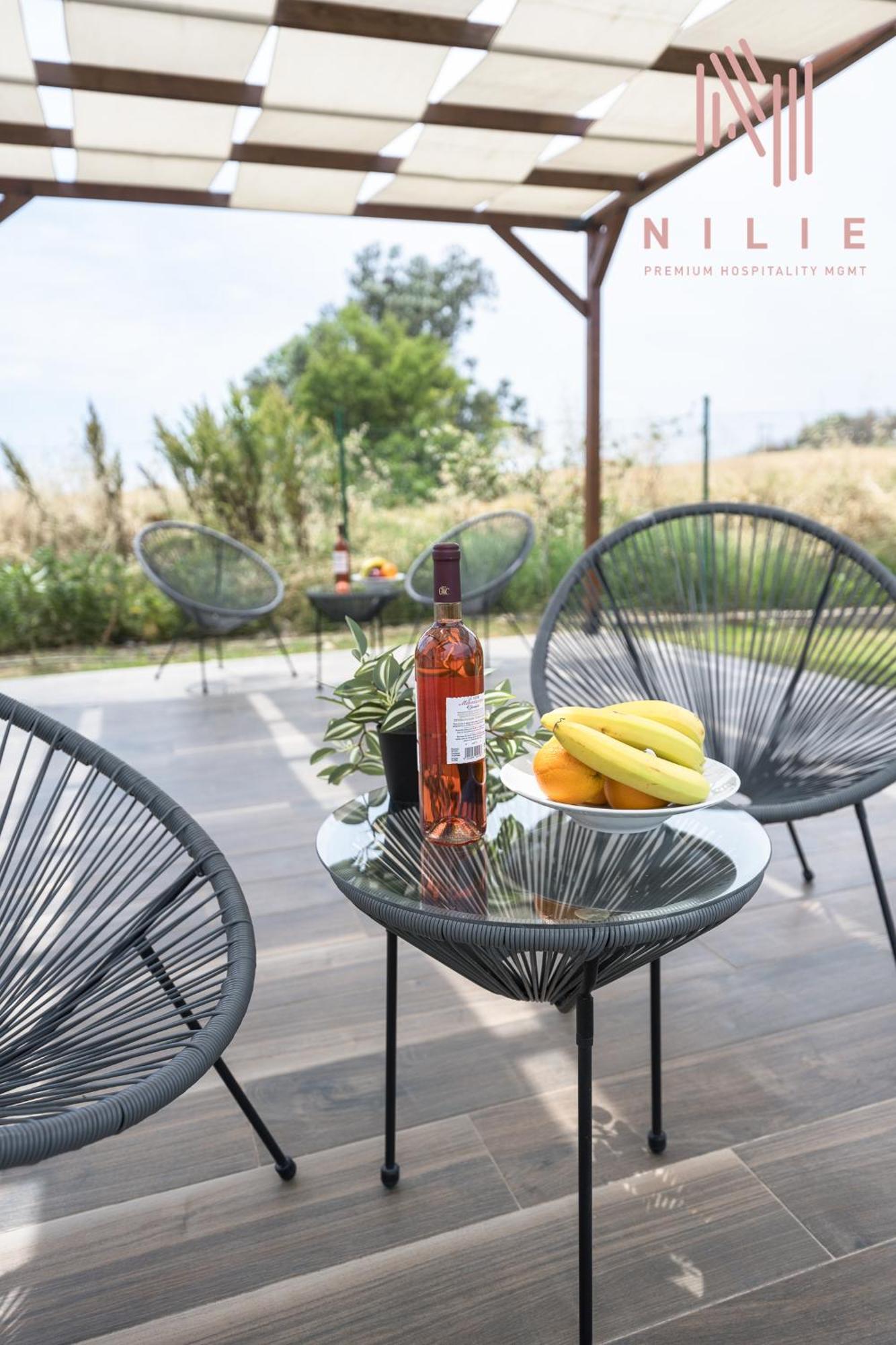 Ultima Summer Residence, Nilie Hospitality Mgmt Афітос Екстер'єр фото